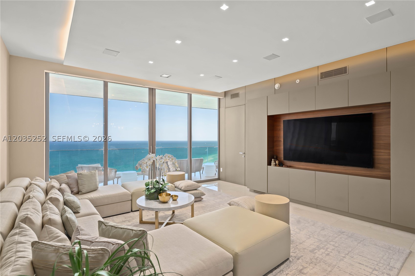 image Residences by Armani Casa4