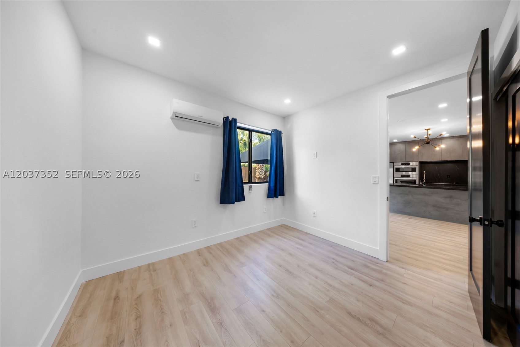 365 Fairway Dr Miami Beach, FL 33141