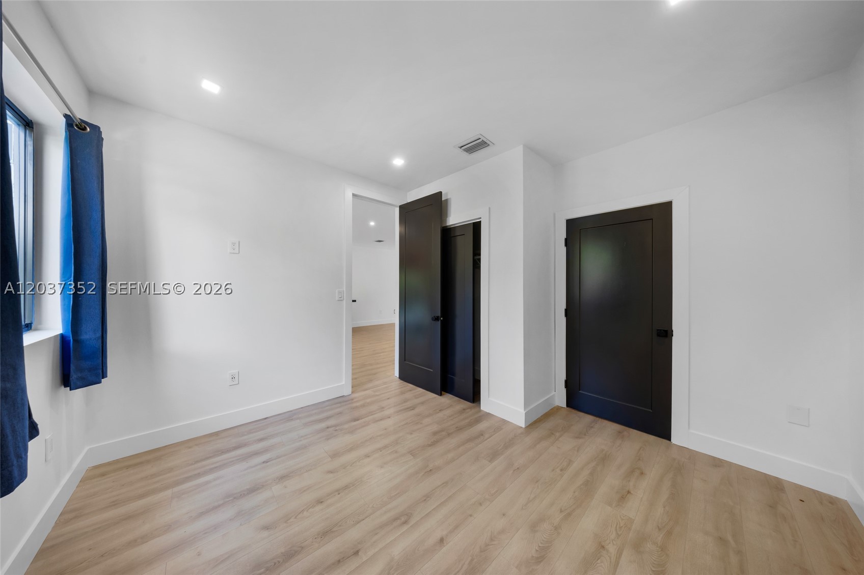 365 Fairway Dr Miami Beach, FL 33141