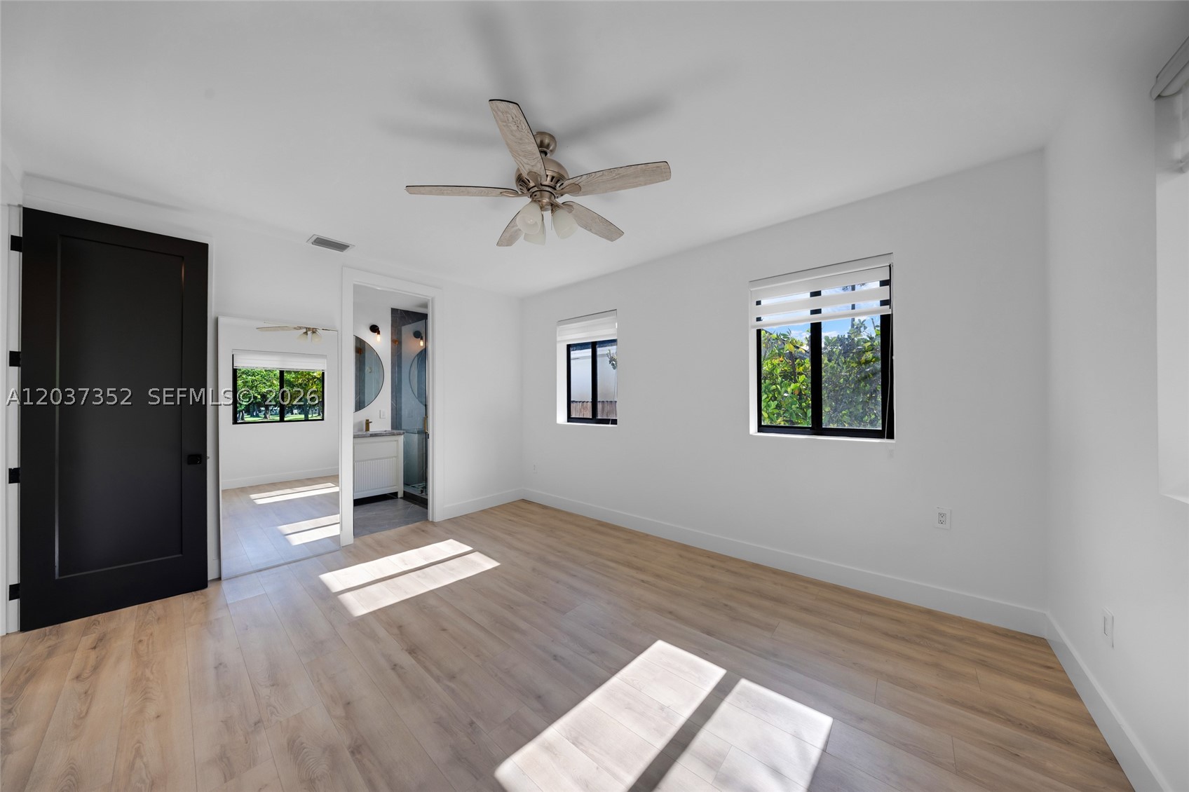 365 Fairway Dr Miami Beach, FL 33141