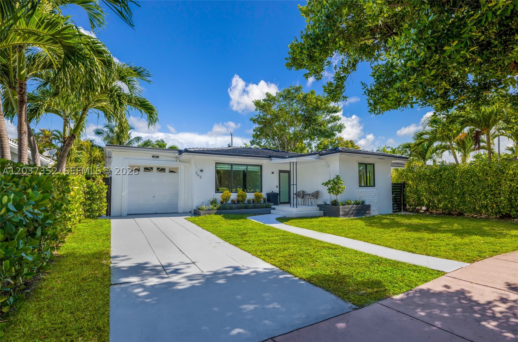 365 Fairway Dr Miami Beach, FL 33141