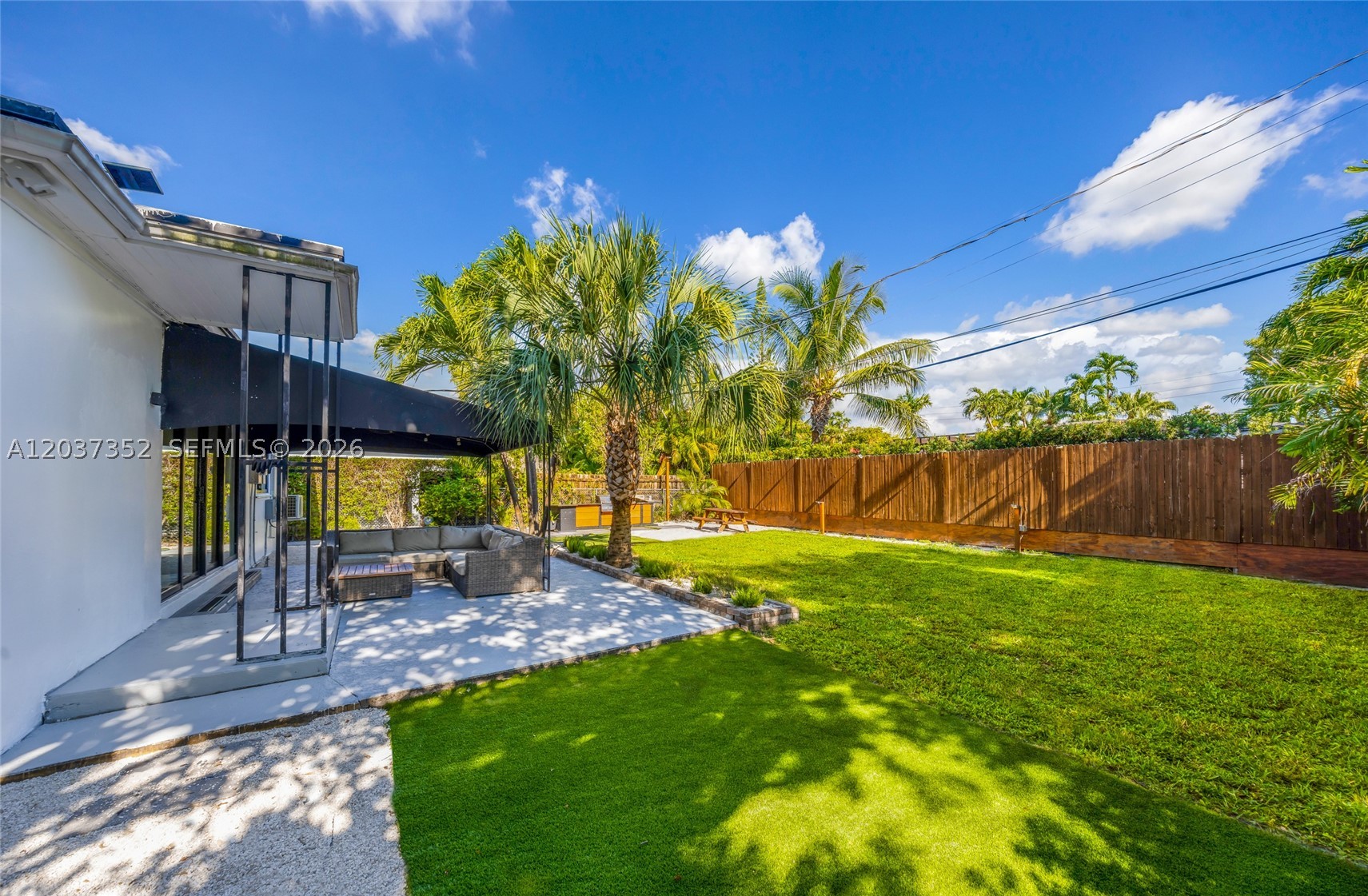 365 Fairway Dr Miami Beach, FL 33141