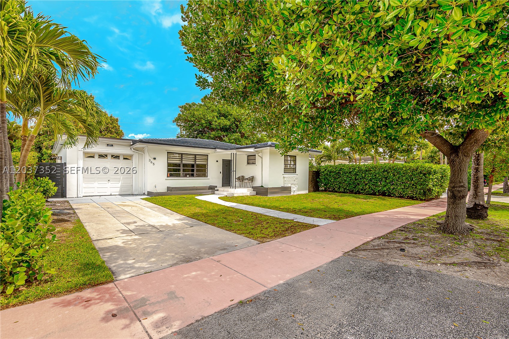 365 Fairway Dr Miami Beach, FL 33141