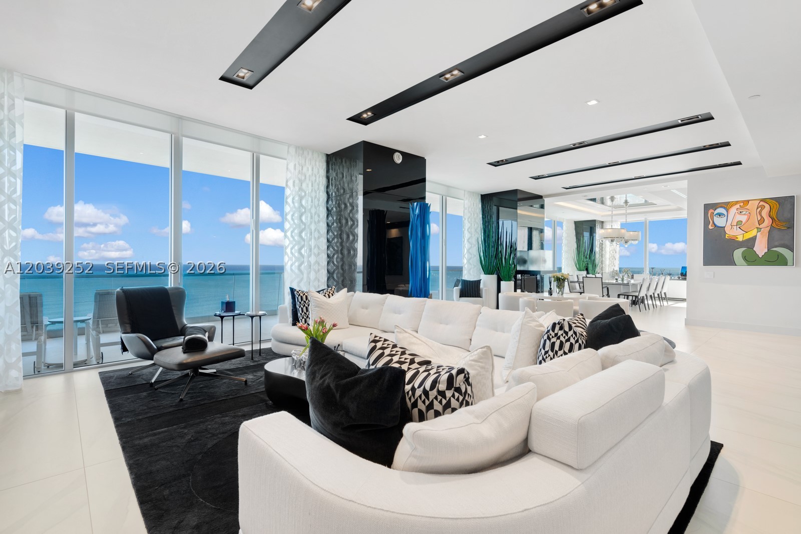18501 Collins Ave #2304