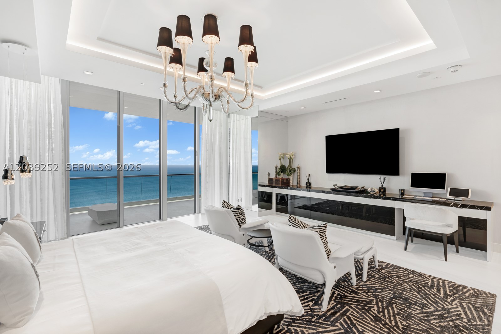 18501 Collins Ave #2304 Sunny Isles Beach, FL 33160