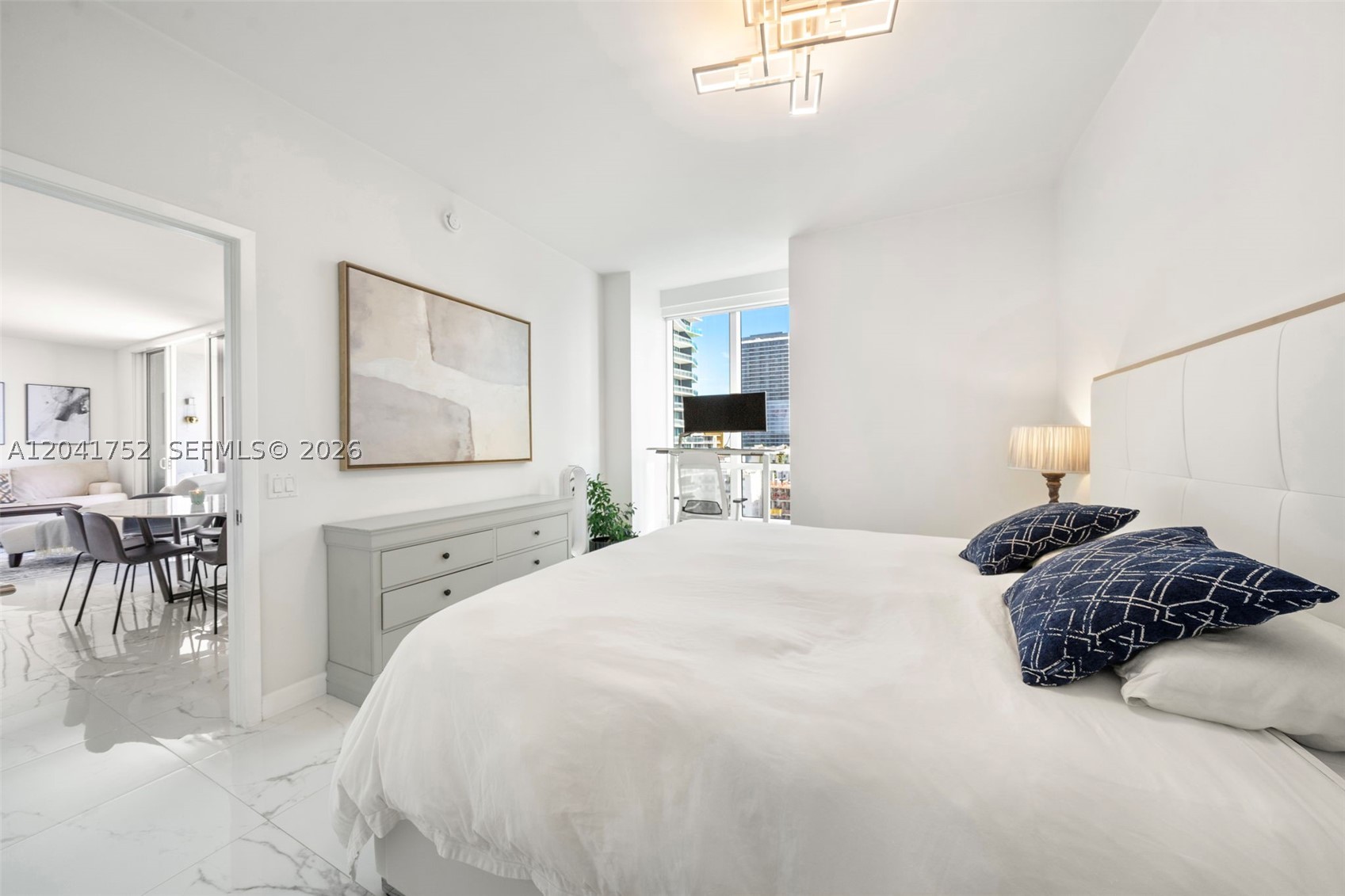 601 NE 27th St #1001 Miami, FL 33137