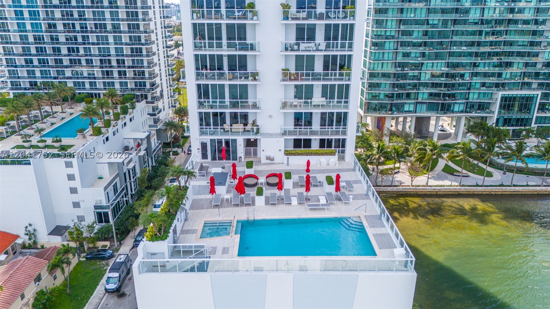 601 NE 27th St #1001 Miami, FL 33137