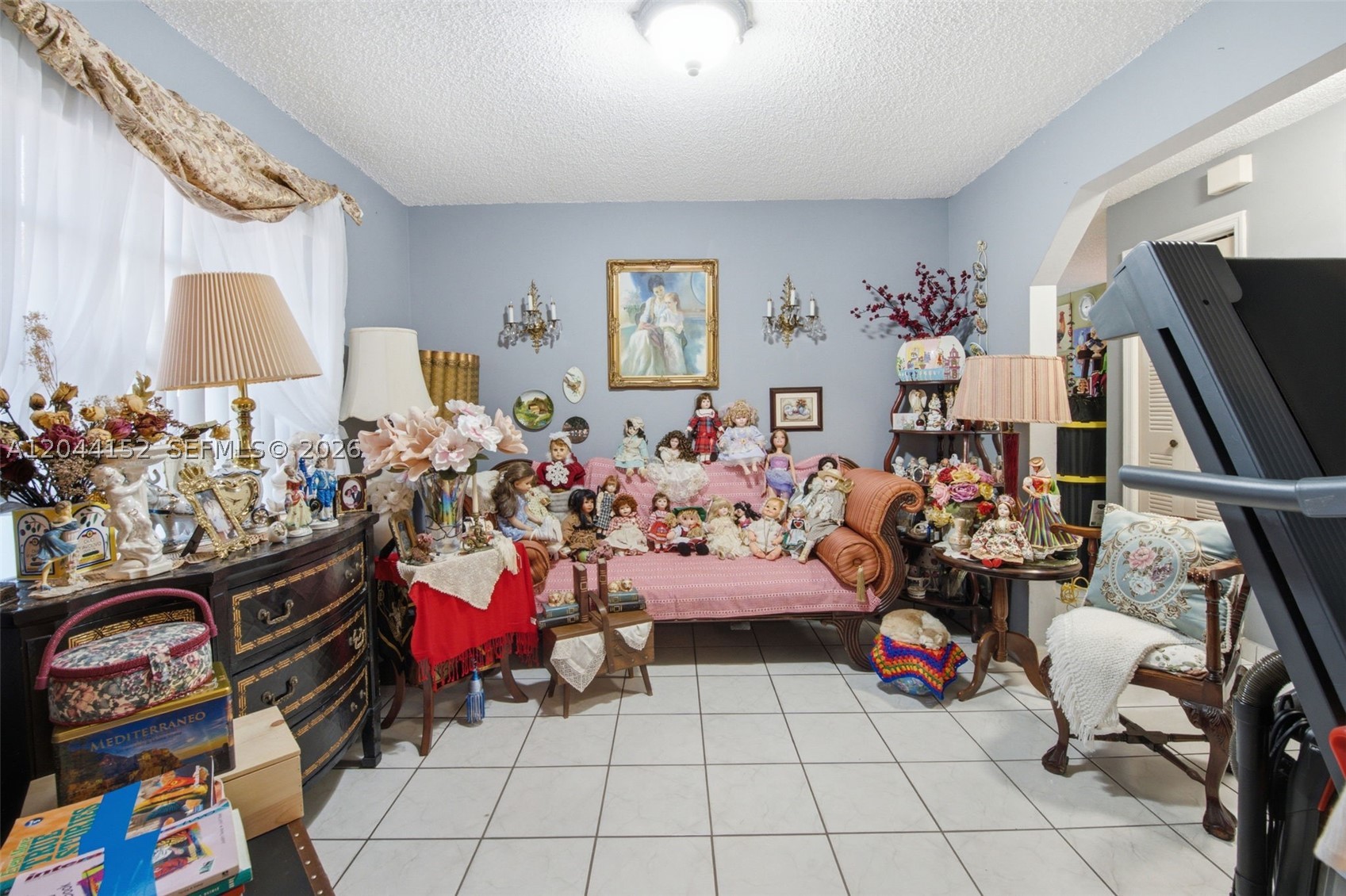 2801 SW 24th St Miami, FL 33145