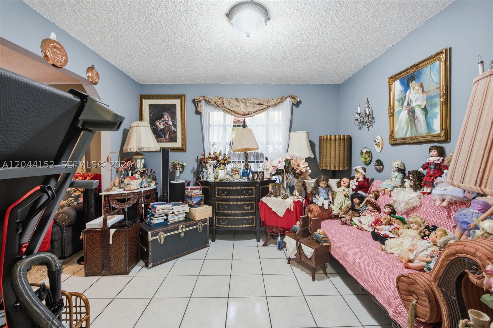 2801 SW 24th St Miami, FL 33145