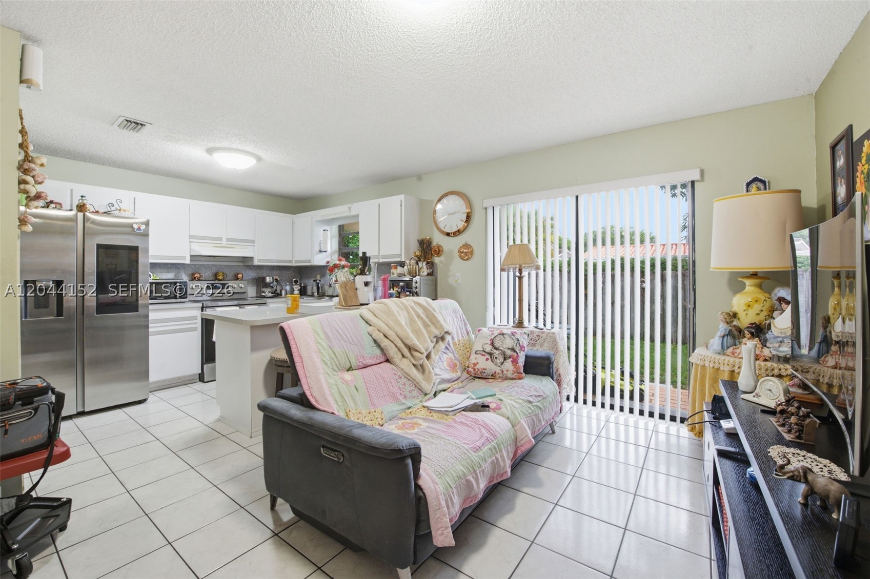 2801 SW 24th St Miami, FL 33145