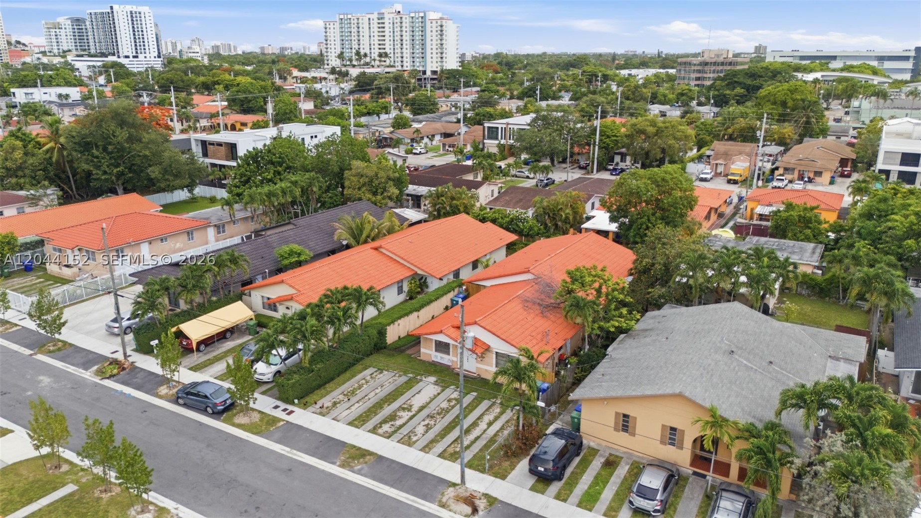 2801 SW 24th St Miami, FL 33145
