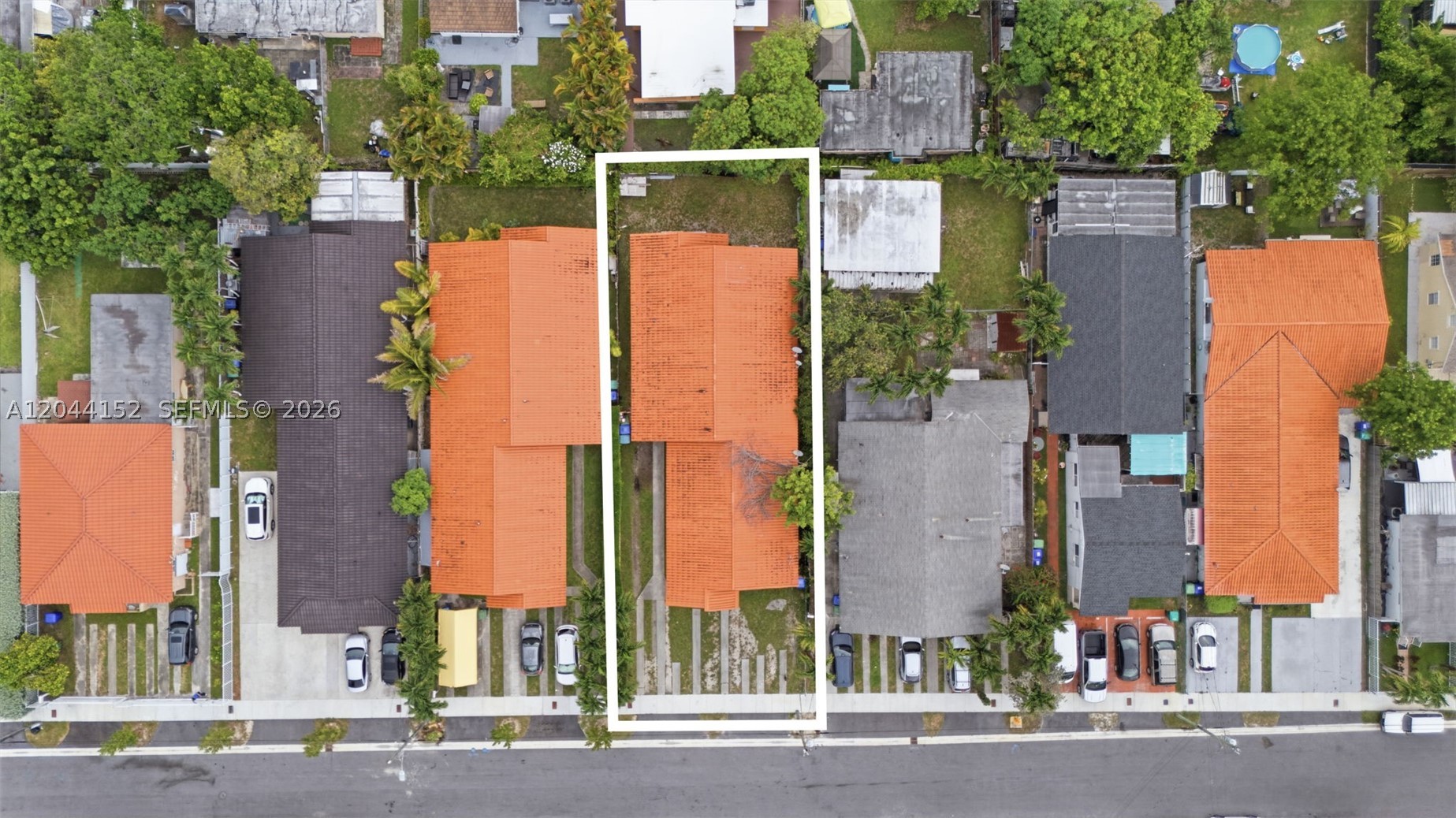 2801 SW 24th St Miami, FL 33145