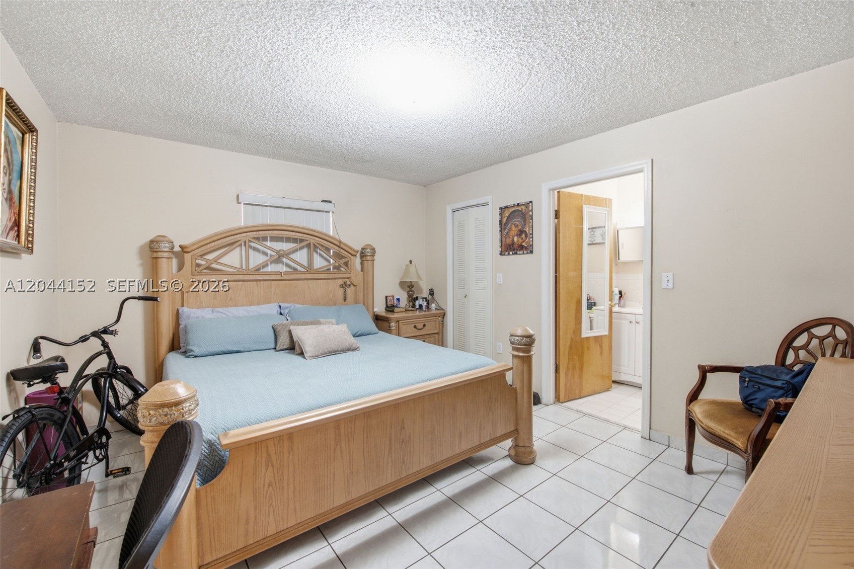 2801 SW 24th St Miami, FL 33145