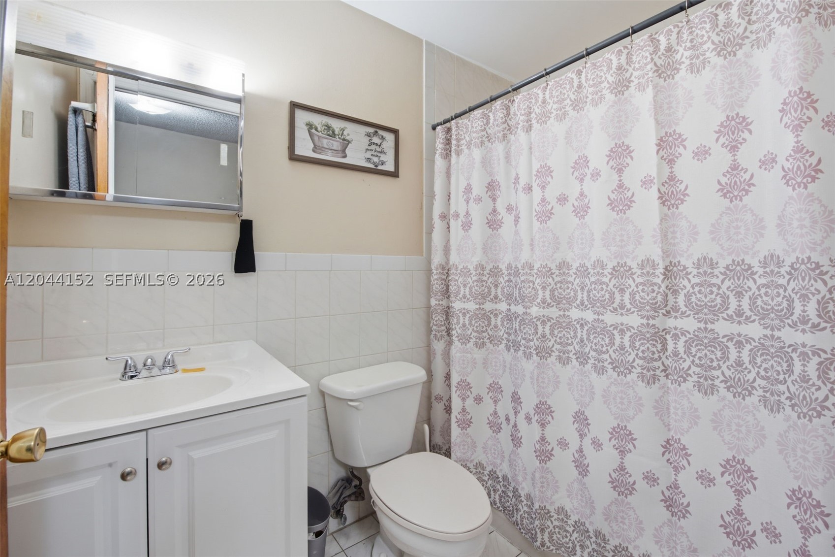 2801 SW 24th St Miami, FL 33145
