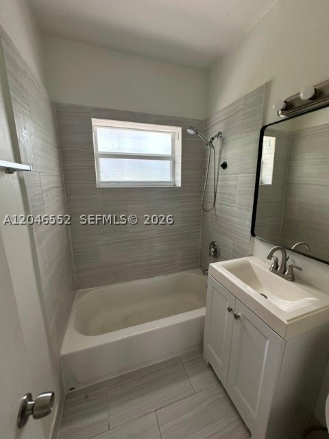 30 S Shore Dr #4