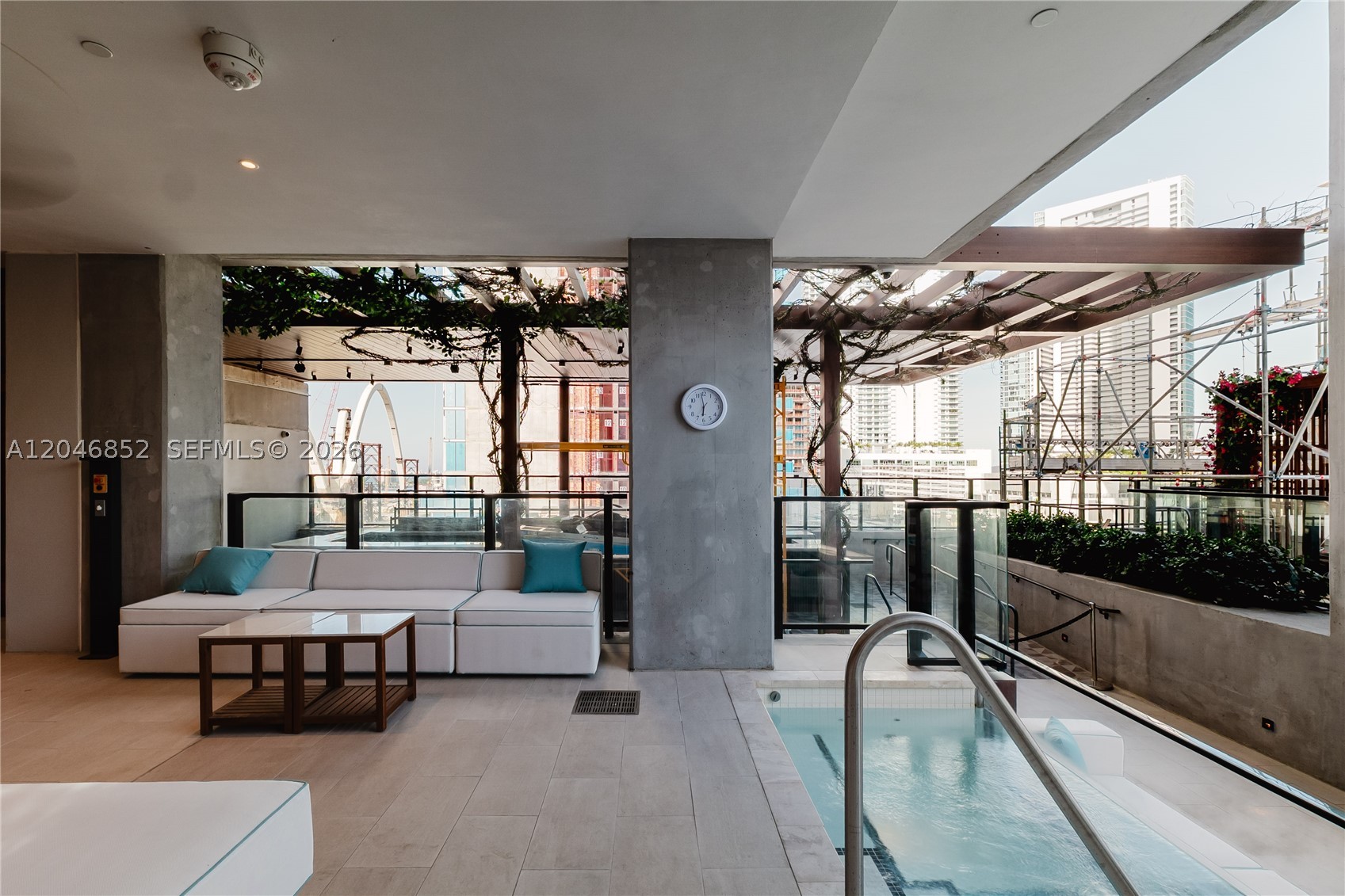 image E11EVEN Hotel & Residences20