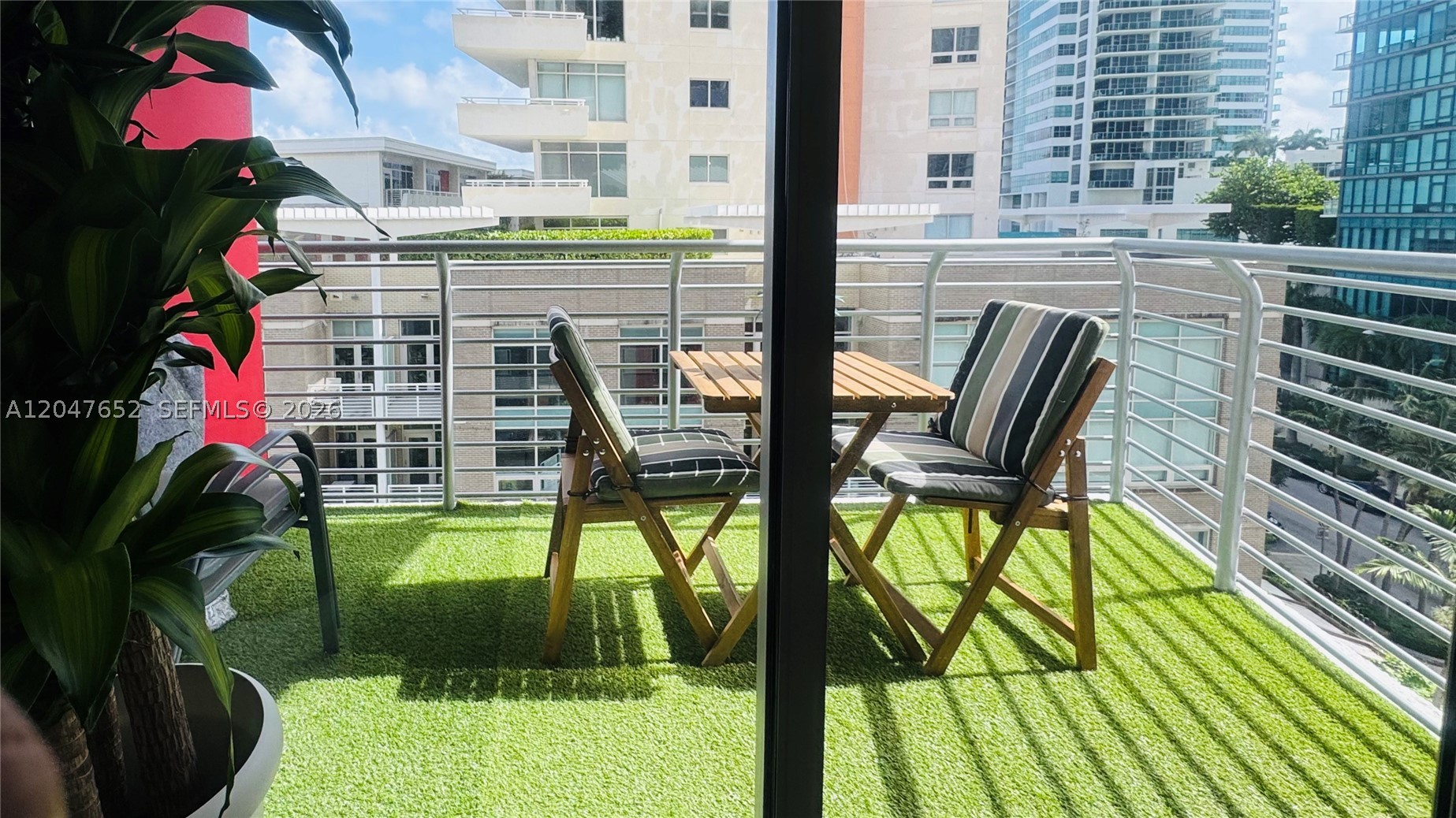 image The Standard Residences Midtown Miami12
