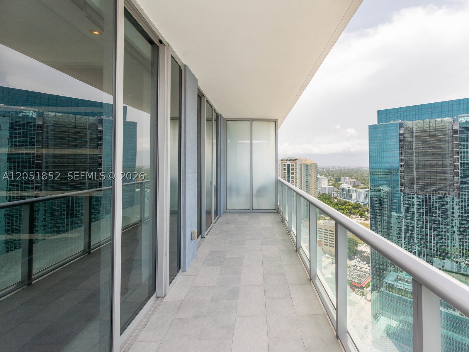 image Brickell House49