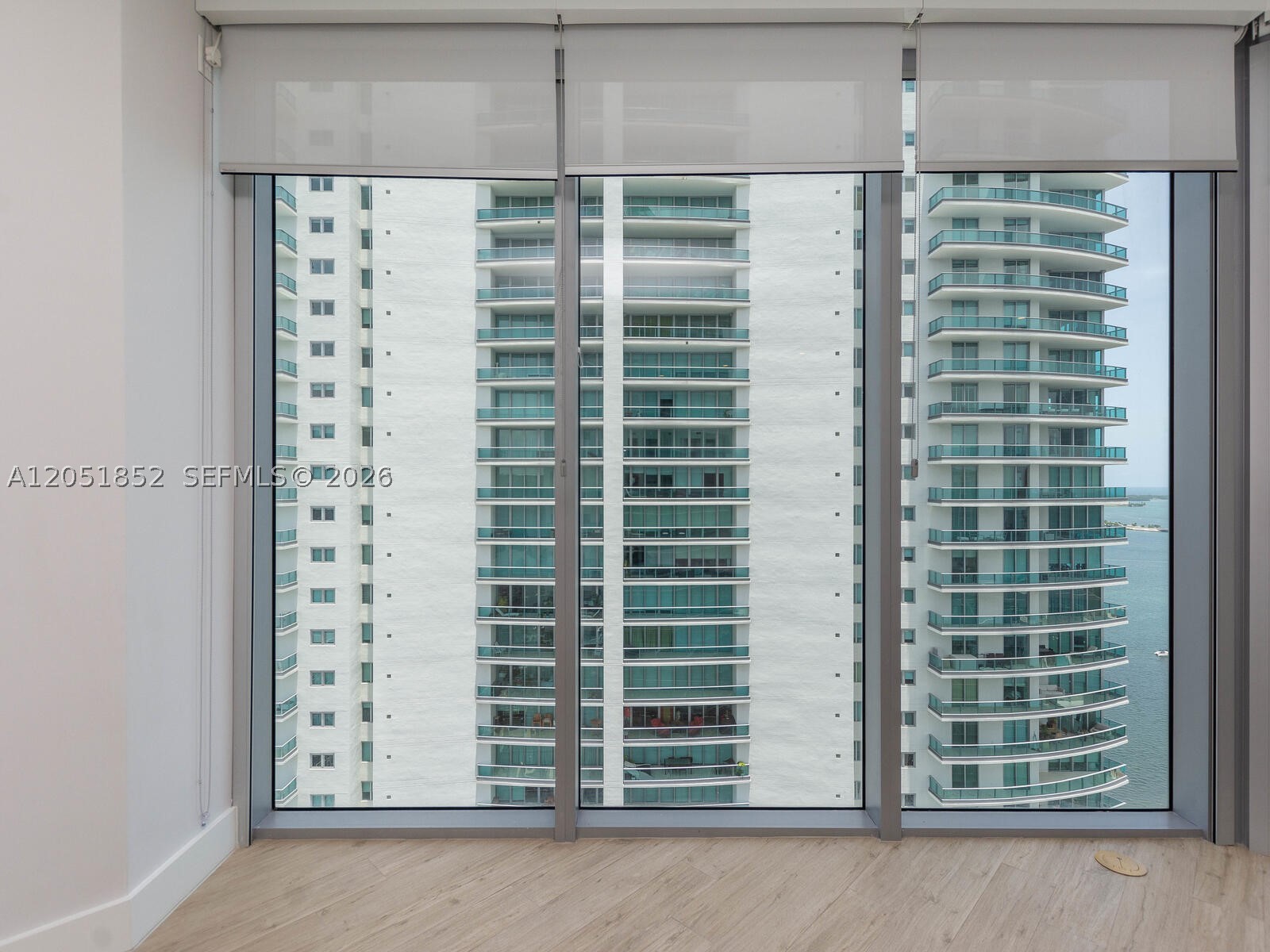 image Brickell House63