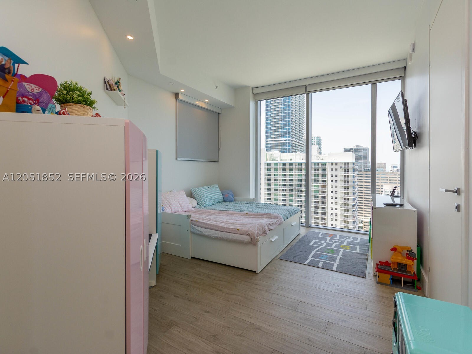 image Brickell House80