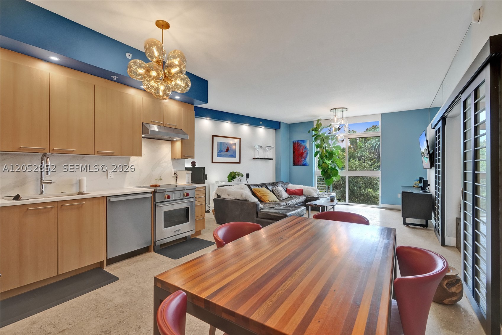 2001 Meridian Ave #308