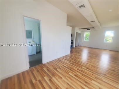 101 SE 2nd St #2 Dania Beach, FL 33004