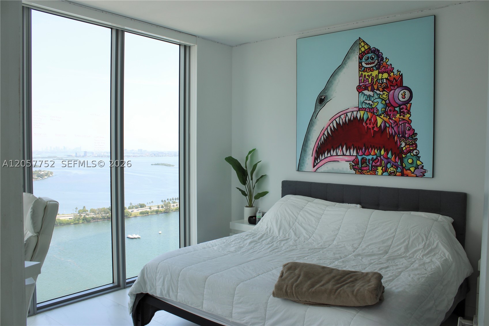 image Biscayne Beach1