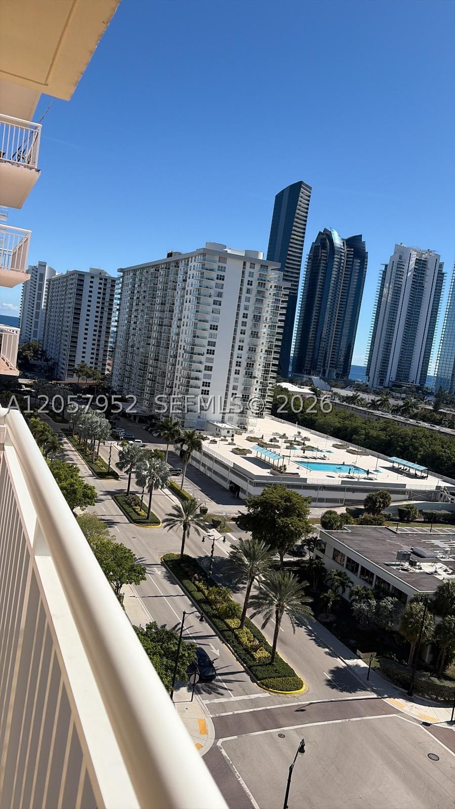 image Winston Towers 20029