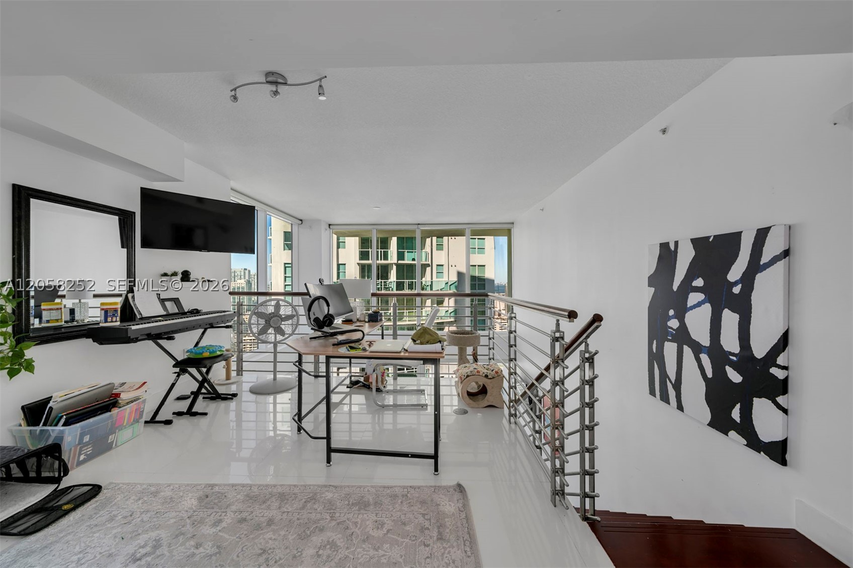 image Brickell on the River South11