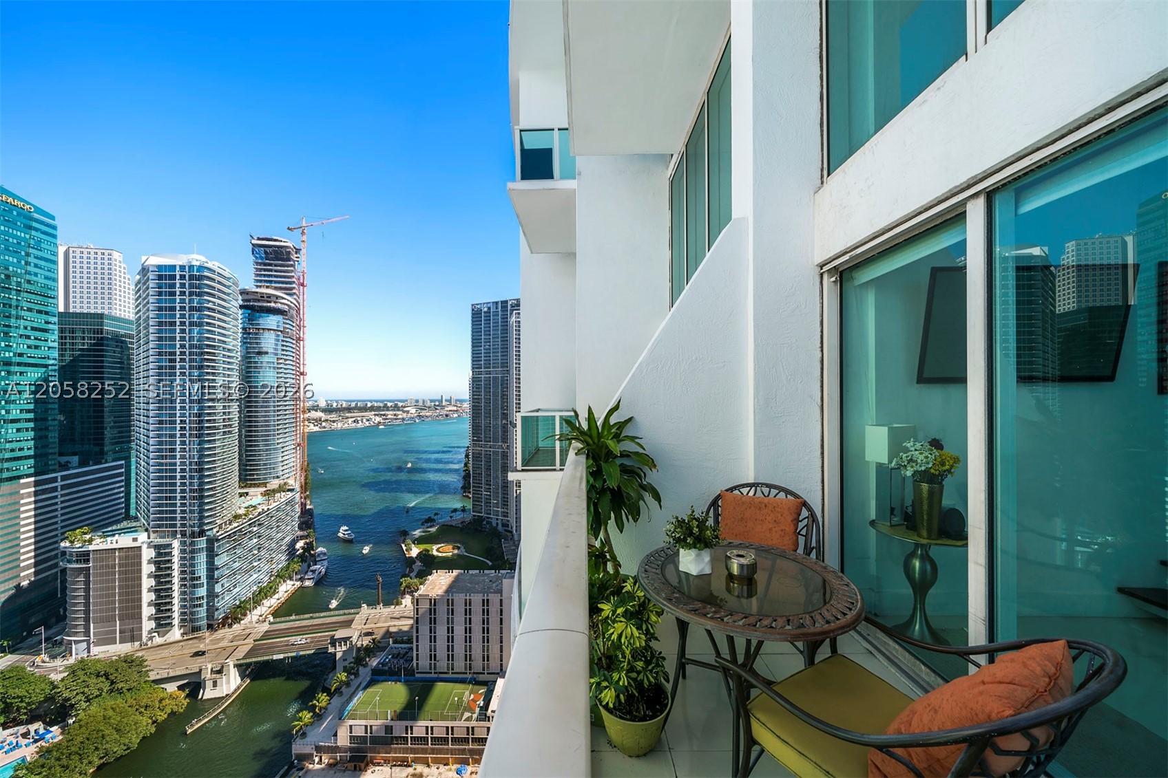 image Brickell on the River South23