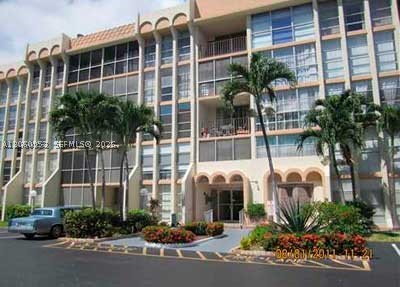 851 Three Iss Blvd #108