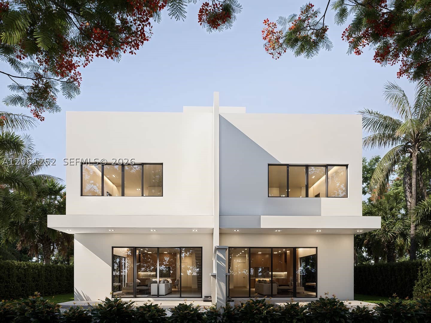 3111 Plaza St Coconut Grove, FL 33133