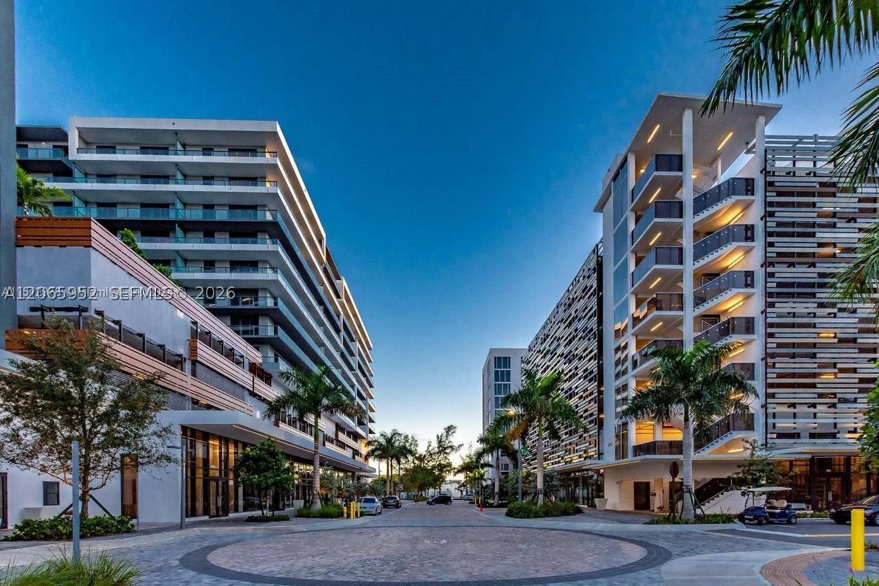 2920 NE 207th St #801 Aventura, FL 33180