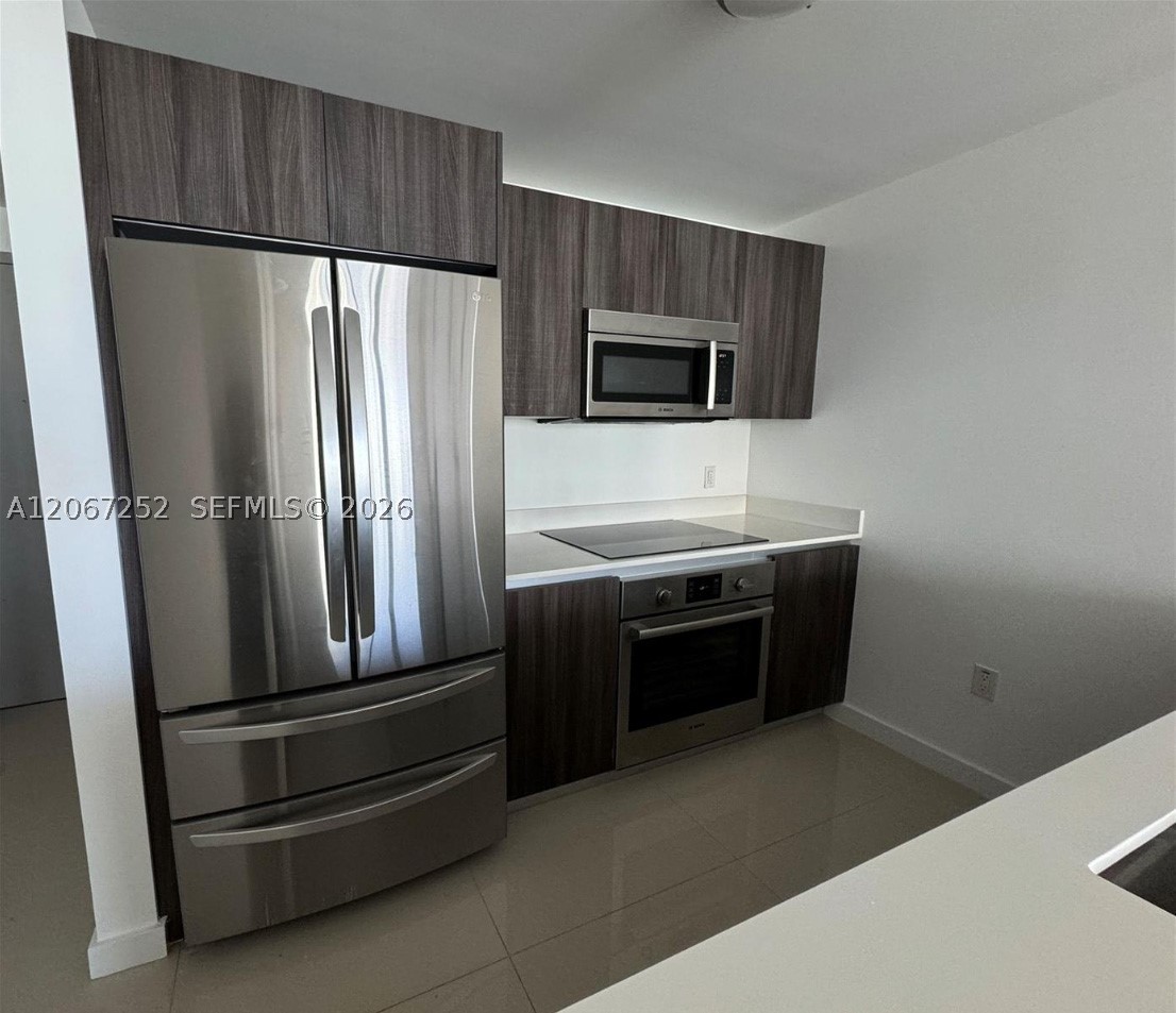 image Aria on the Bay12
