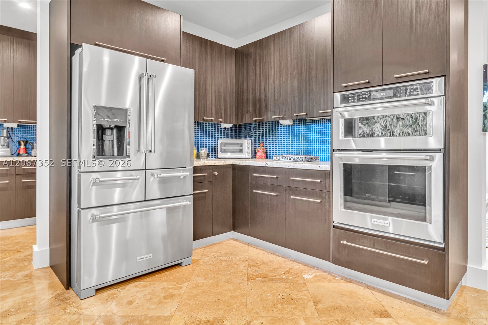 460 NE 50th Ter Miami, FL 33137