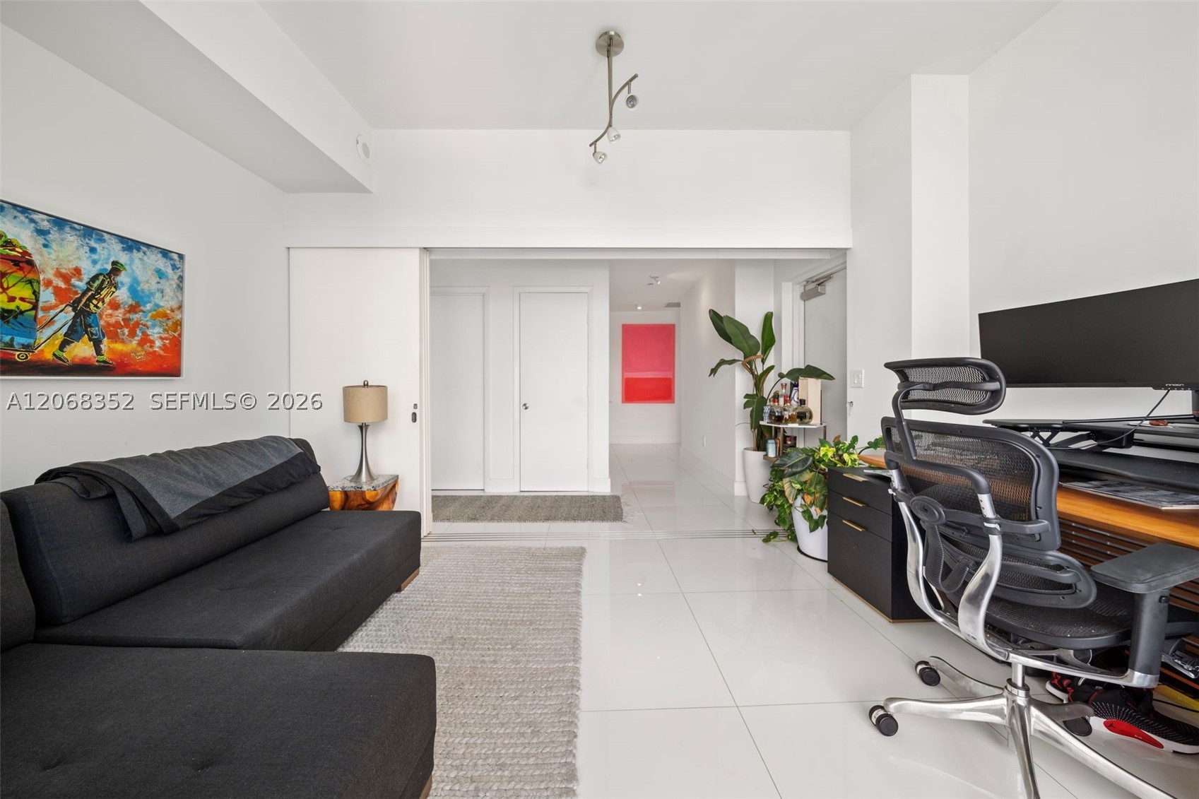 image Paramount Bay23