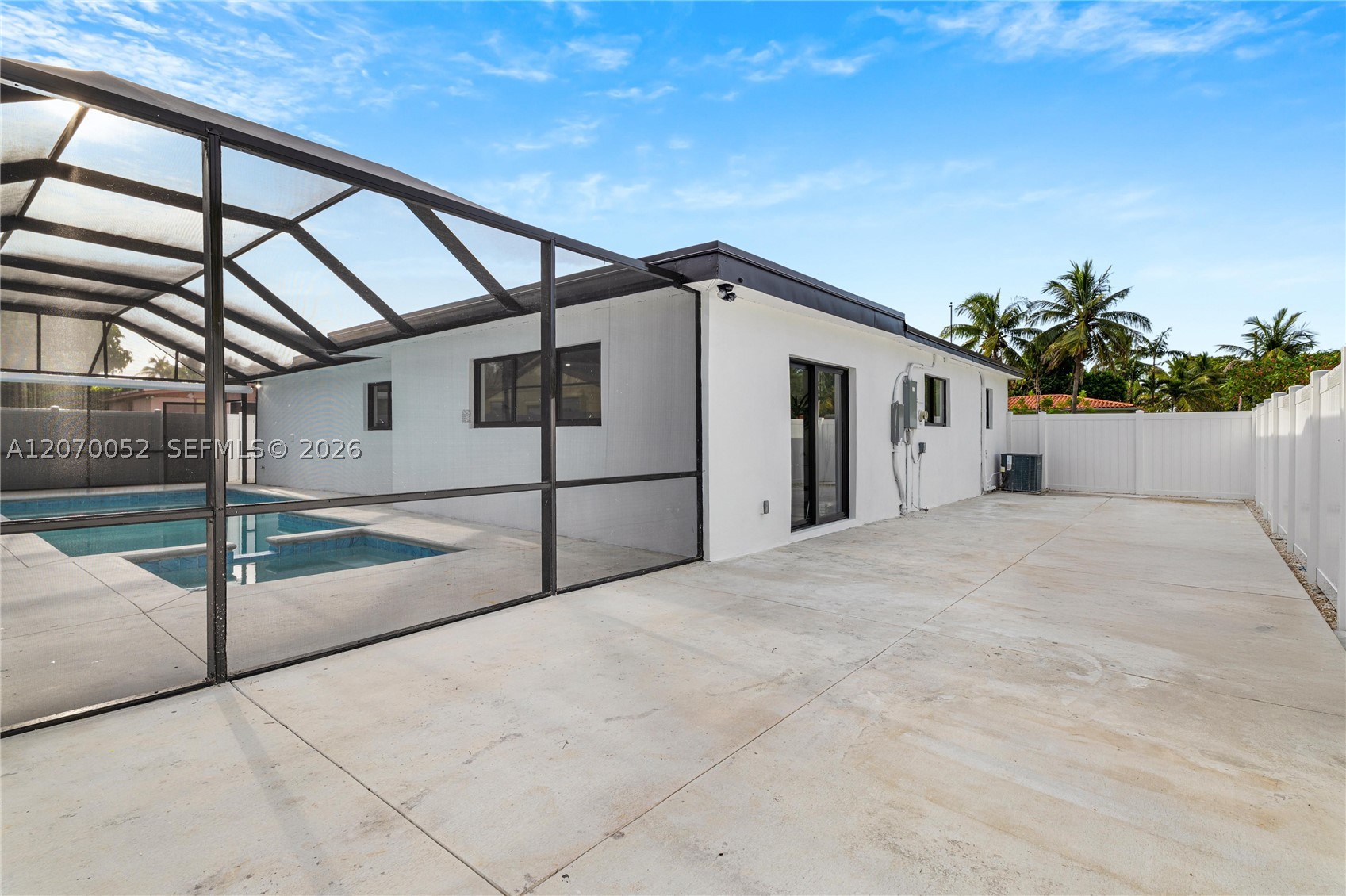 480 NE 109th St Miami, FL 33161