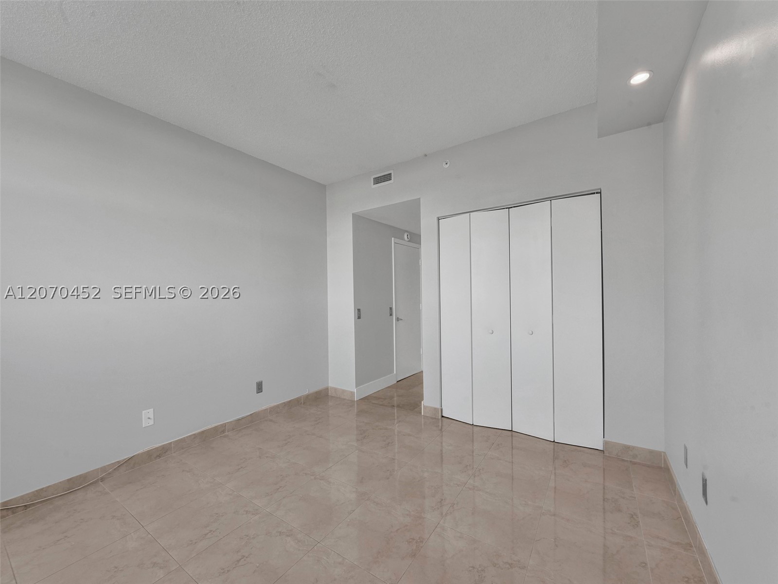 2475 Brickell Ave #804 Miami, FL 33129