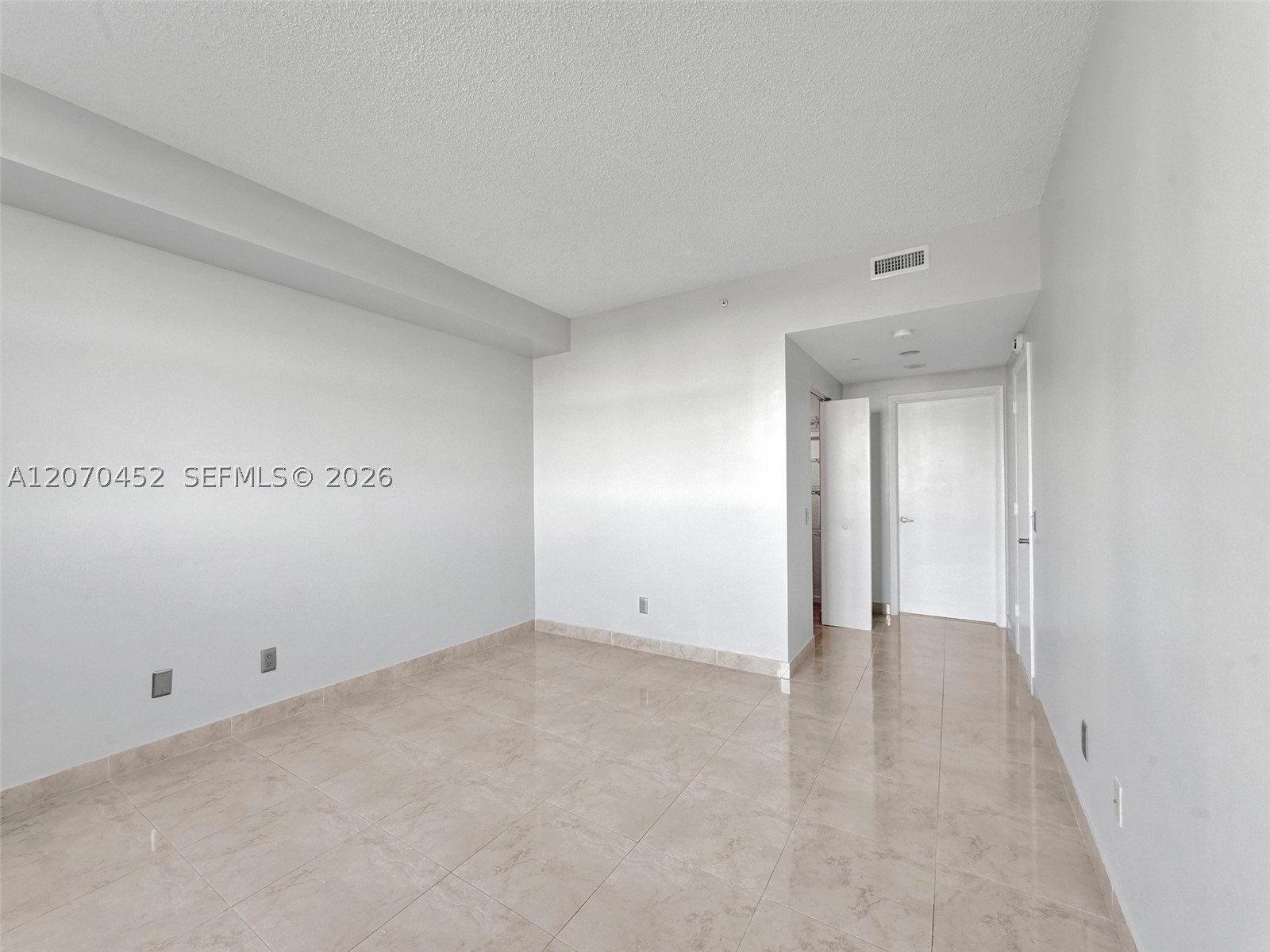 2475 Brickell Ave #804 Miami, FL 33129