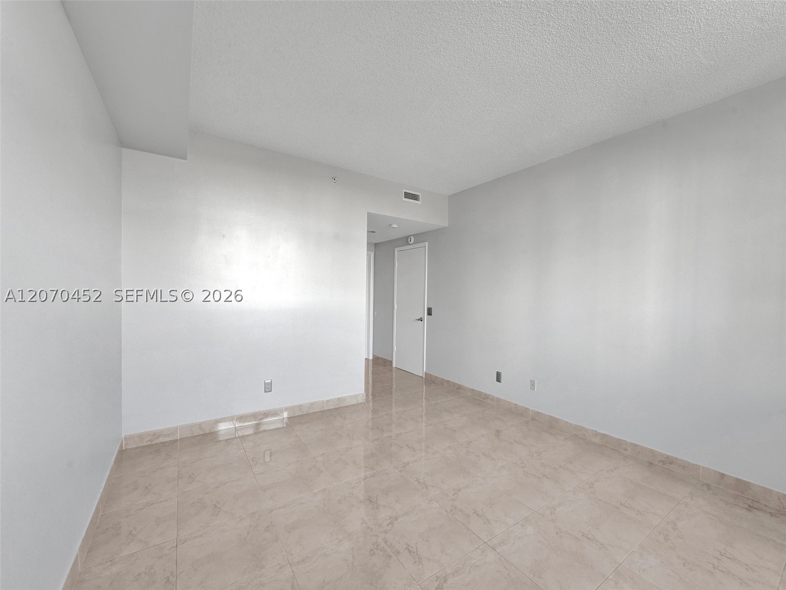 2475 Brickell Ave #804 Miami, FL 33129