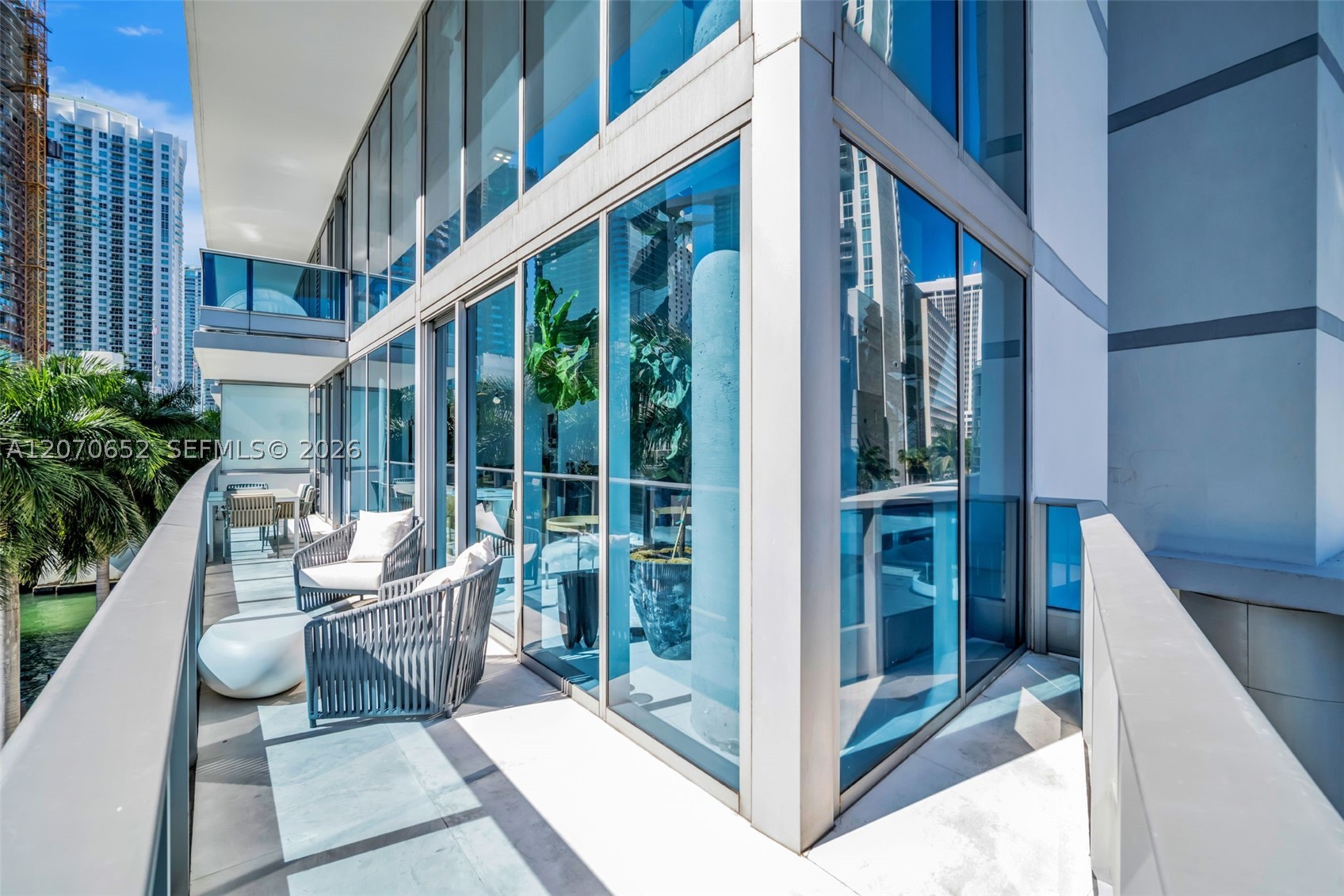 image Epic Residences26