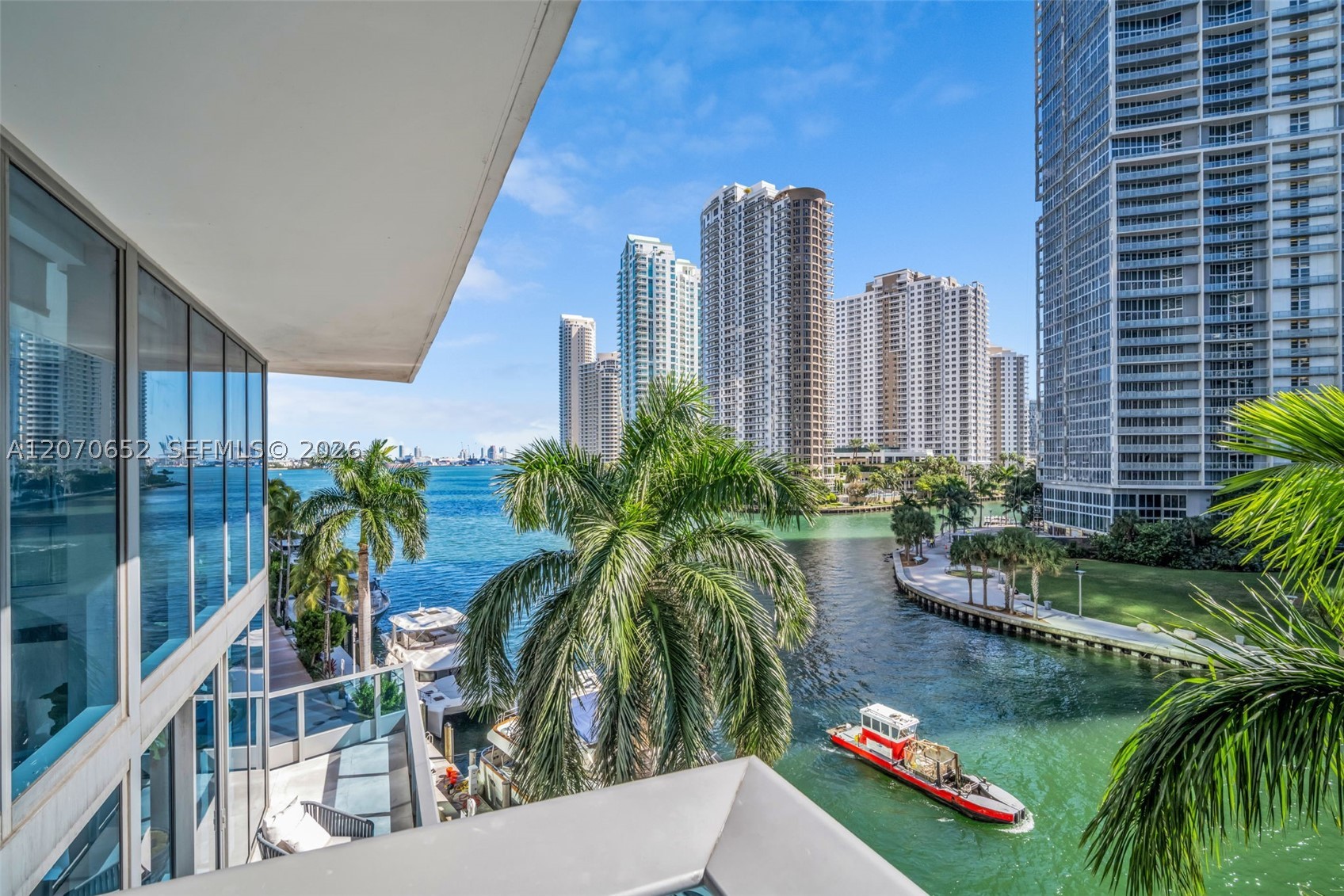 image Epic Residences32