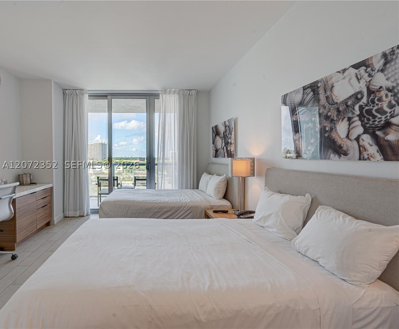 image Beachwalk Condominium14