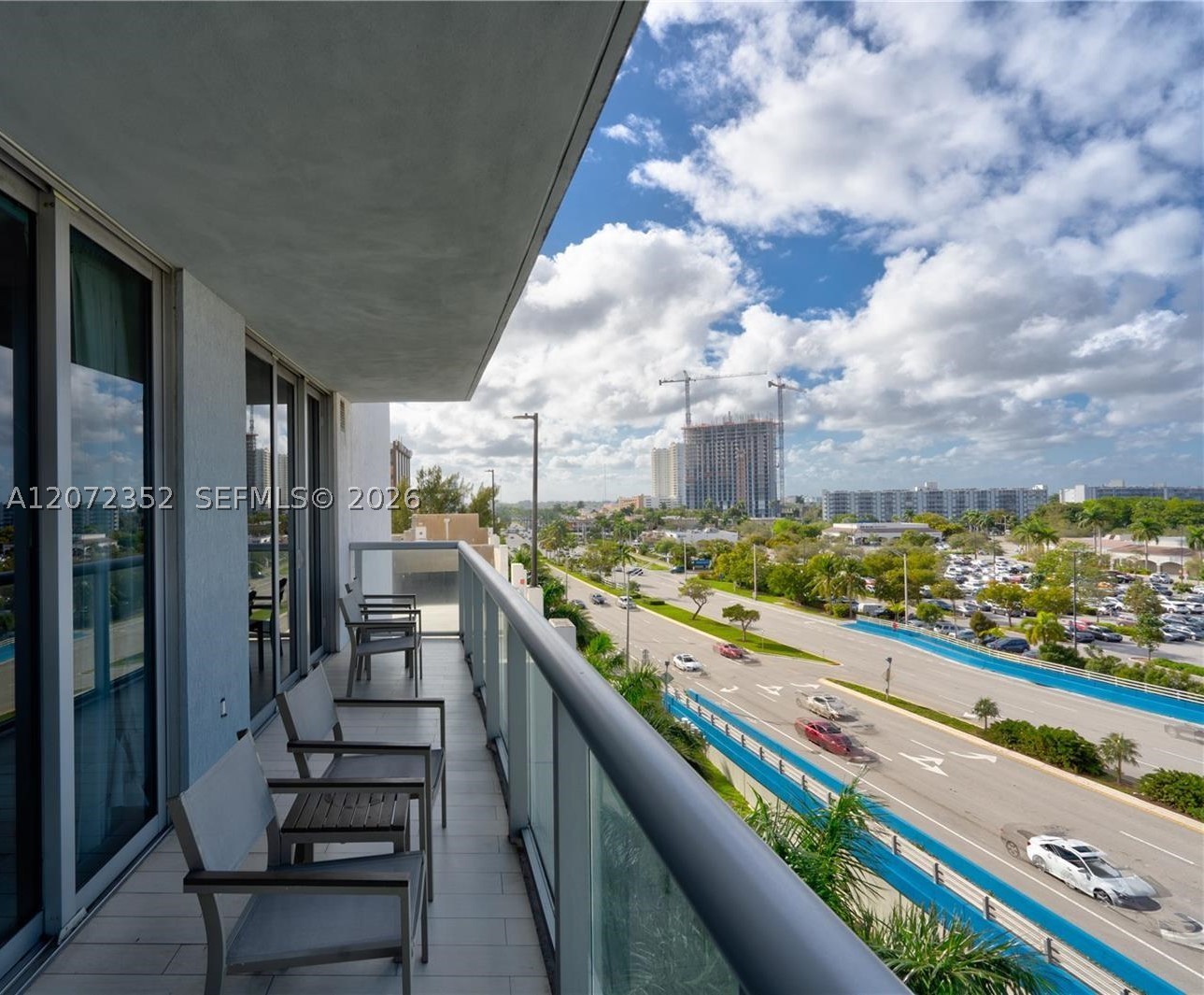 image Beachwalk Condominium19