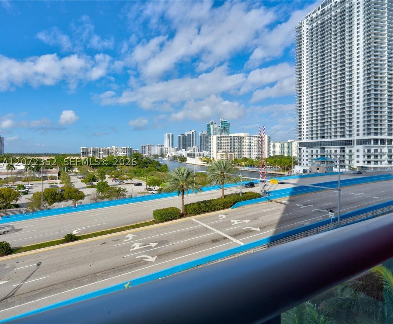 image Beachwalk Condominium20
