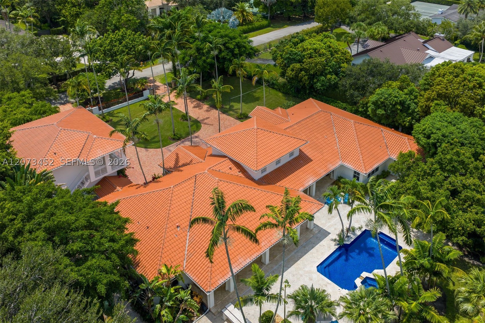 6235 Rolling Rd Dr Pinecrest, FL 33156