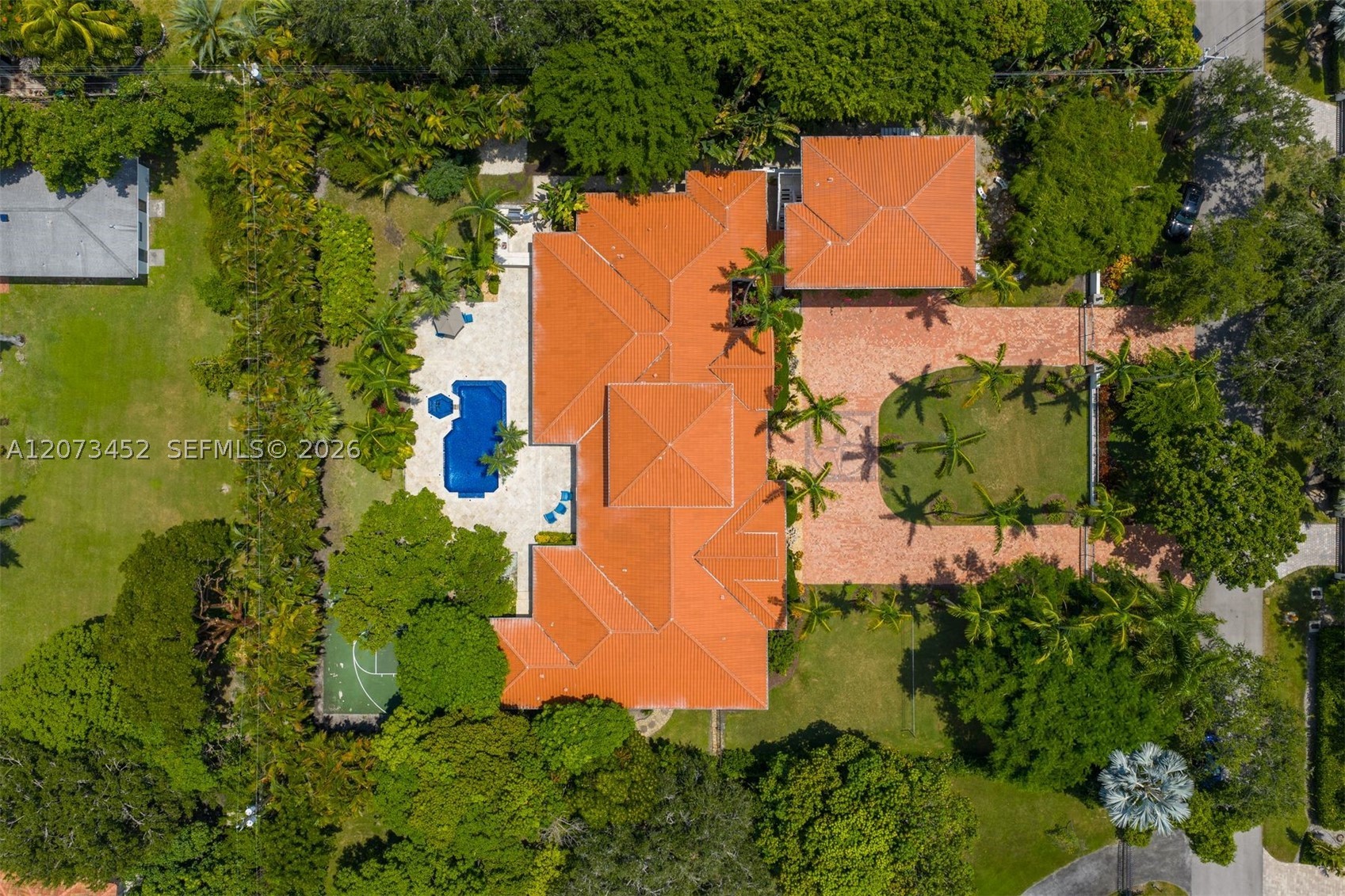 6235 Rolling Rd Dr Pinecrest, FL 33156