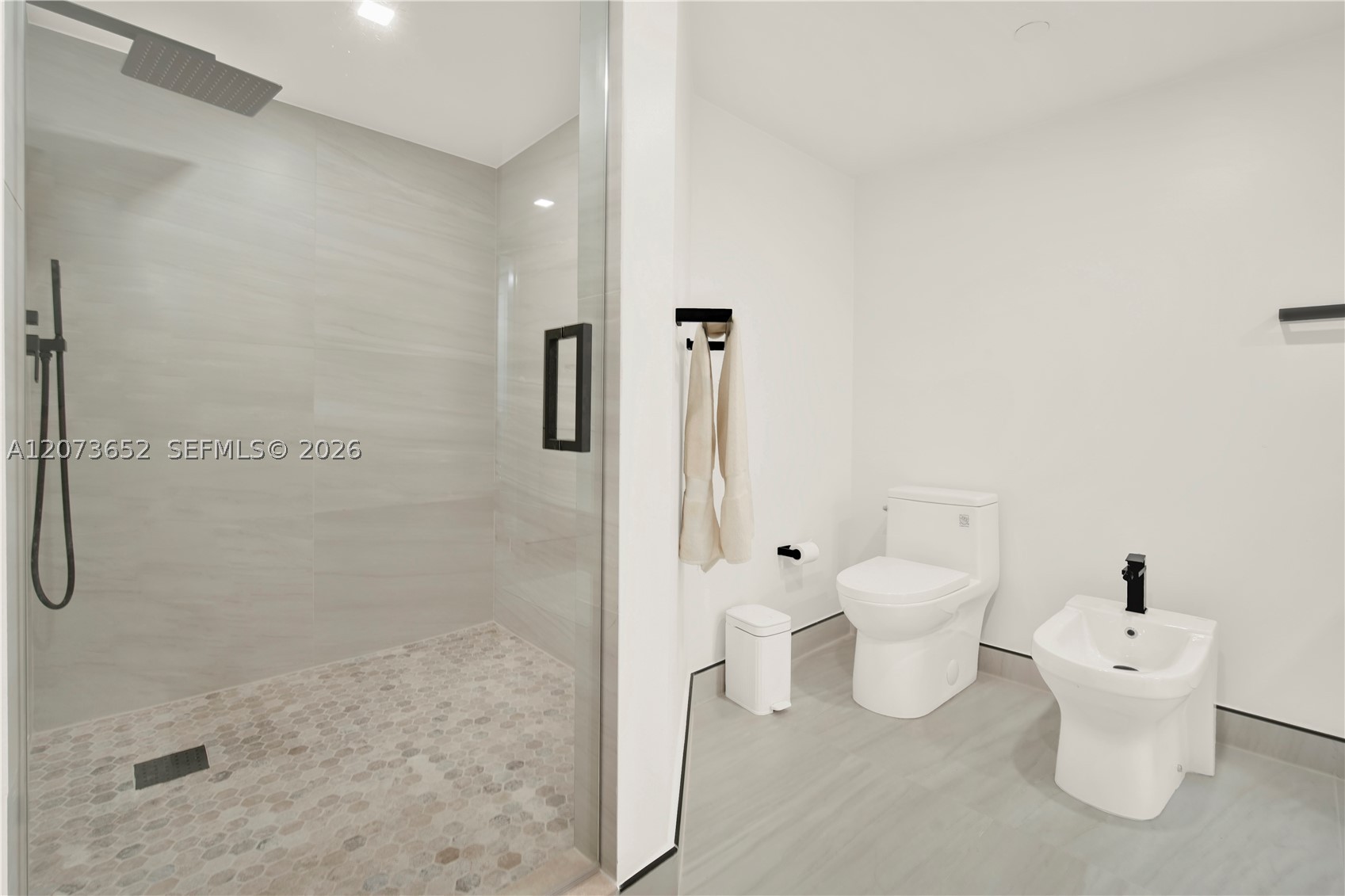 5757 Collins Ave #507 Miami Beach, FL 33140