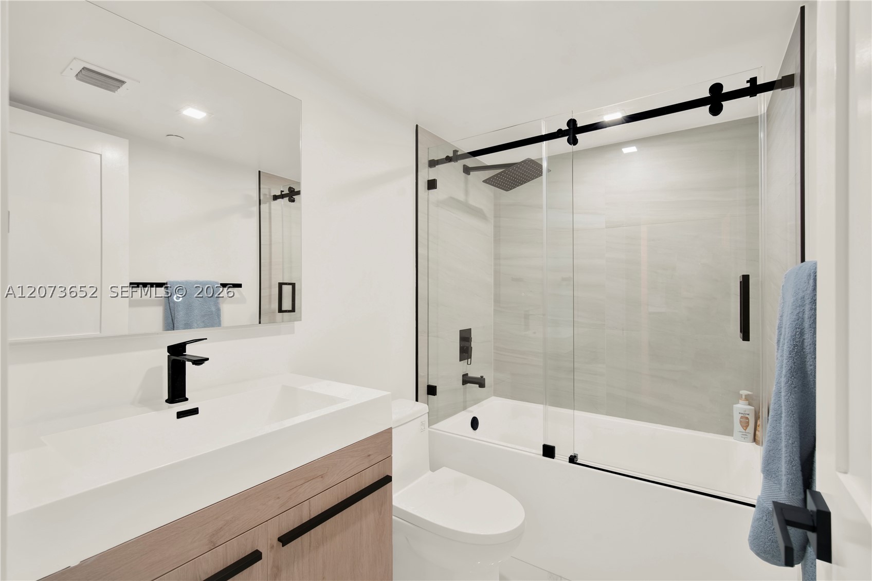 5757 Collins Ave #507 Miami Beach, FL 33140
