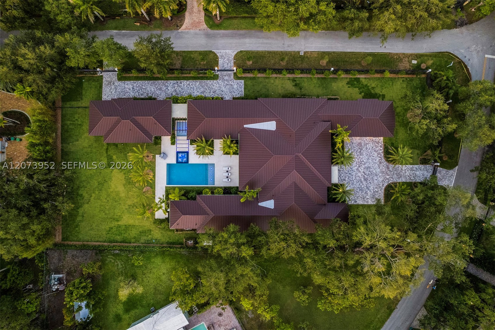 10860 SW 67th Ct Pinecrest, FL 33156